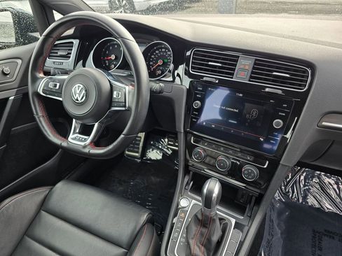 Used 2018 Volkswagen GTI SE w/ SE Leather Package image 11