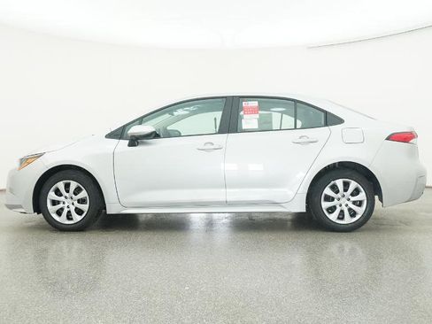 New 2026 Toyota Corolla LE image 32