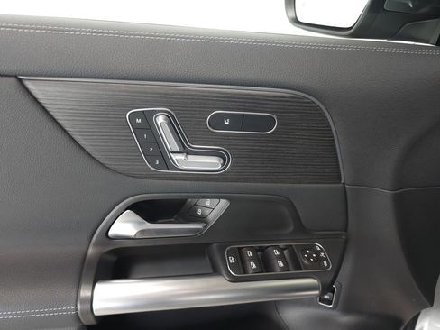 Certified 2026 Mercedes-Benz GLA 250 4MATIC image 6