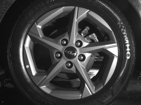 Used 2025 Kia K4 LXS image 14