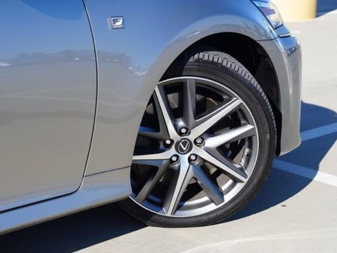 Used 2019 Lexus GS 350 F Sport image 8