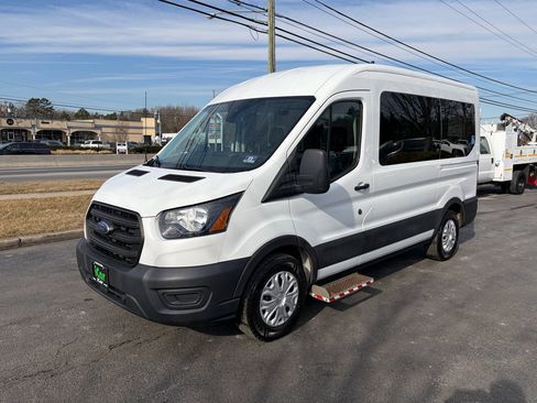 Used 2020 Ford Transit 150 XL image 3