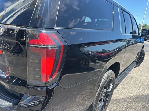 Used 2025 Chevrolet Suburban LS image 2