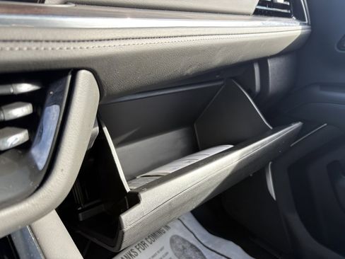 Used 2025 Chevrolet Tahoe Z71 w/ Z71 Off-Road Package image 39