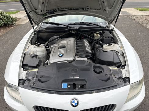 Used 2006 BMW Z4 3.0si RWD image 30