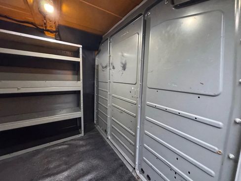 Used 2019 Ford Transit 250 130 Low Roof image 13