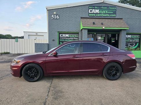 Used 2012 Honda Accord LX image 8