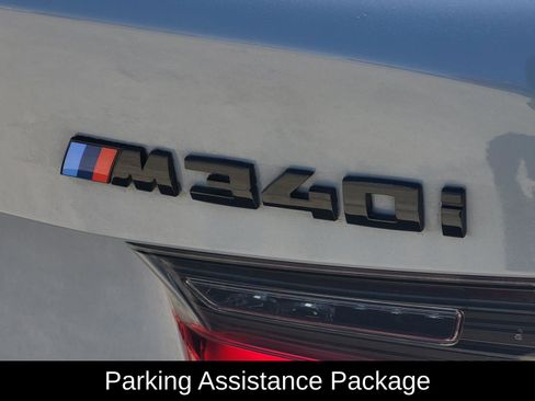Used 2023 BMW M340i RWD image 5