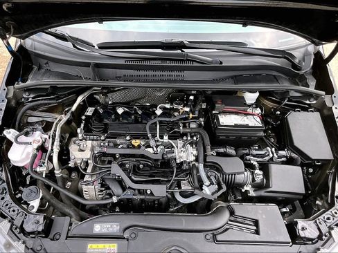 Used 2024 Toyota Corolla LE image 32