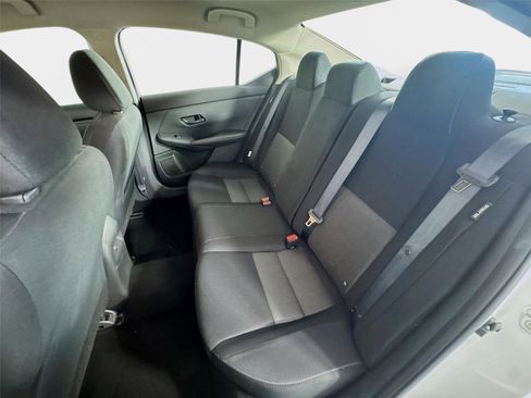 Used 2024 Nissan Sentra SV FWD image 20