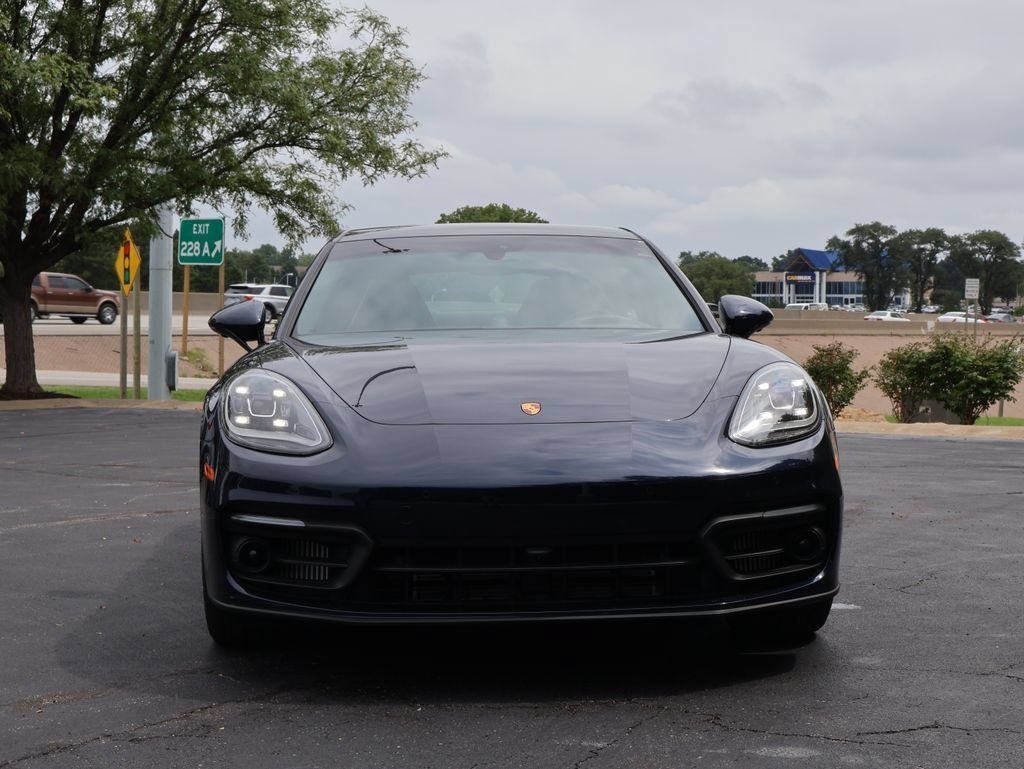 Certified 2023 Porsche Panamera 4 Platinum Edition AWD/4WD image 12