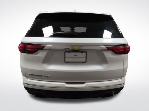 Used 2023 Chevrolet Traverse High Country AWD/4WD image 4