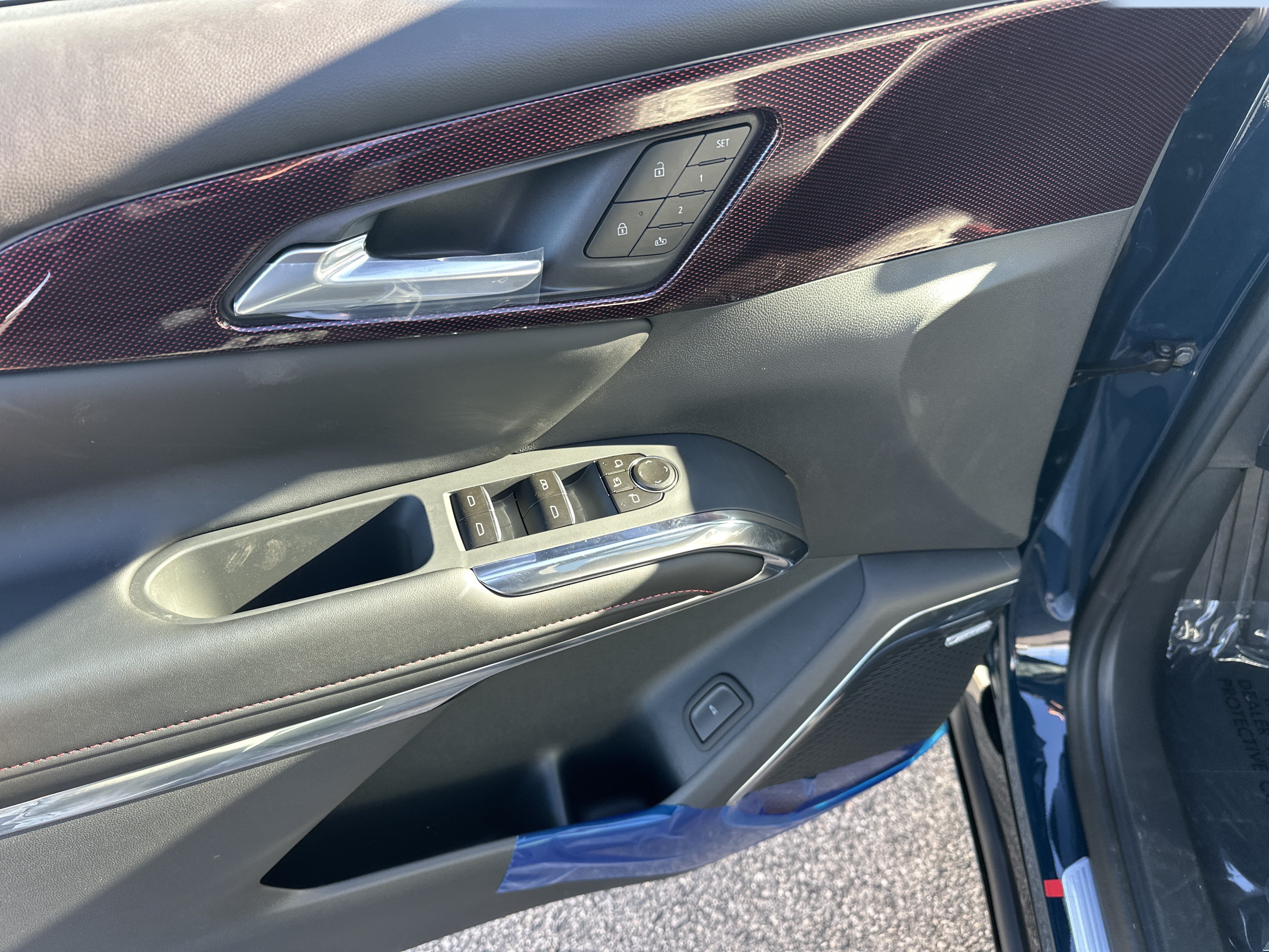 New 2027 Chevrolet Traverse RS AWD/4WD image 11