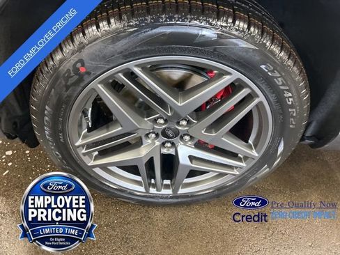 New 2026 Ford Explorer ST-Line w/ ST-Line Street Pack AWD/4WD image 8