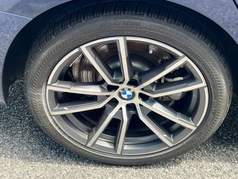 Used 2020 BMW 330i xDrive Sedan w/ Premium Package AWD/4WD image 17