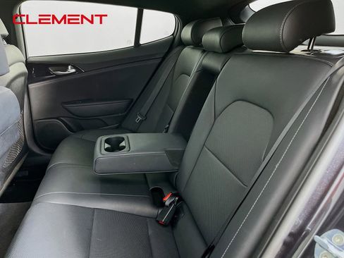 Used 2022 Kia Stinger GT-Line RWD image 31