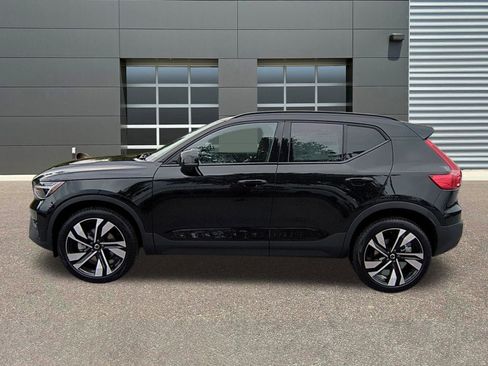 New 2026 Volvo XC40 B5 Plus w/ Protection Package Premier image 4