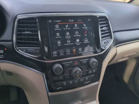 Used 2020 Jeep Grand Cherokee Limited w/ Luxury Group II image 29