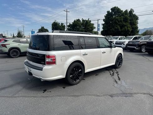 Used 2018 Ford Flex SEL AWD/4WD image 4