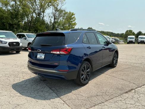 Used 2023 Chevrolet Equinox RS AWD/4WD image 5
