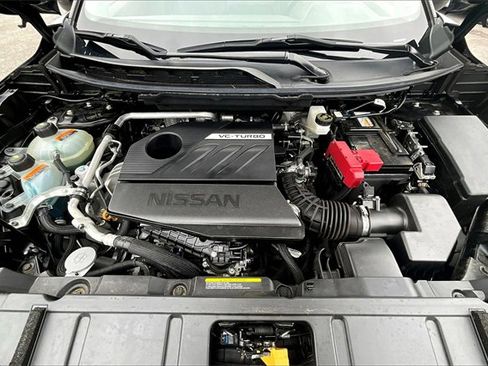 Certified 2023 Nissan Rogue SV image 28
