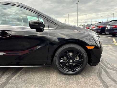 Certified 2023 Honda Odyssey Sport image 15