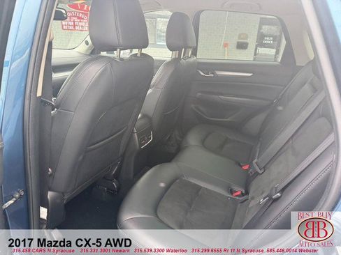 Used 2017 MAZDA CX-5 Touring w/ Preferred Equipment Package image 11