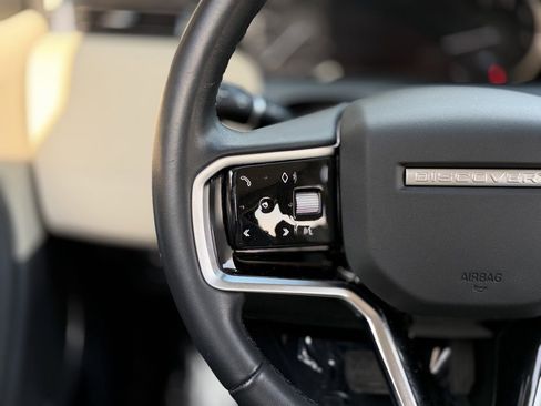 Used 2023 Land Rover Discovery Sport S image 43