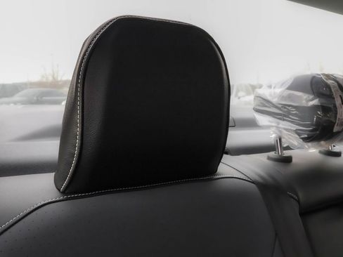New 2026 Volkswagen Jetta SE FWD image 36