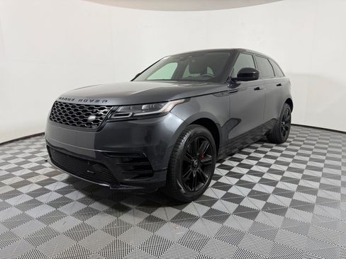 Used 2022 Land Rover Range Rover Velar R-Dynamic S image 8