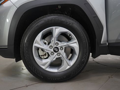 Used 2023 Hyundai Tucson SE w/ Cargo Package image 28