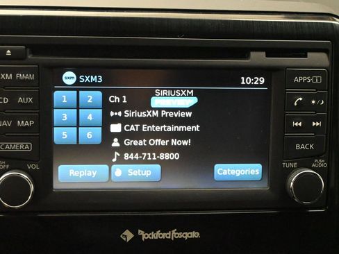 Used 2015 Nissan Titan SV w/ SV Value Truck Package RWD image 11