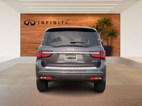 Certified 2024 INFINITI QX80 Premium Select w/ Cargo Package image 6