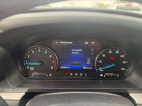 Used 2023 Ford Explorer XLT w/ Equipment Group 202A AWD/4WD image 9