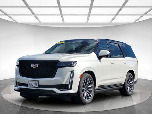 Used 2021 Cadillac Escalade Sport w/ Driver Assist Tech Package AWD/4WD image 8
