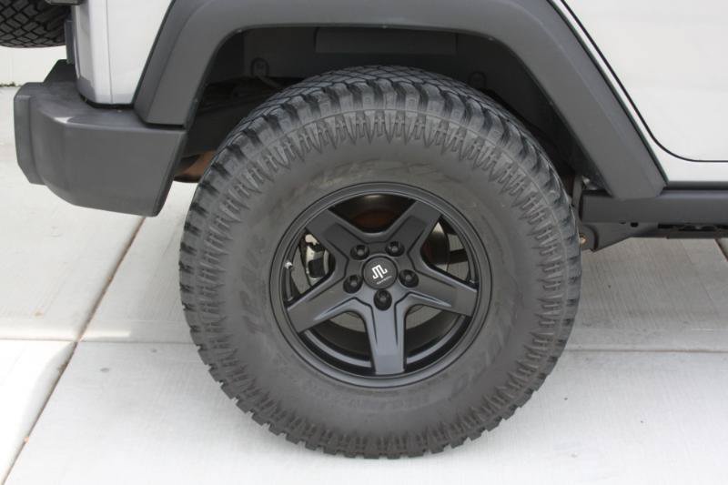 Used 2017 Jeep Wrangler Unlimited Sport w/ Quick Order Package 24S AWD/4WD image 19