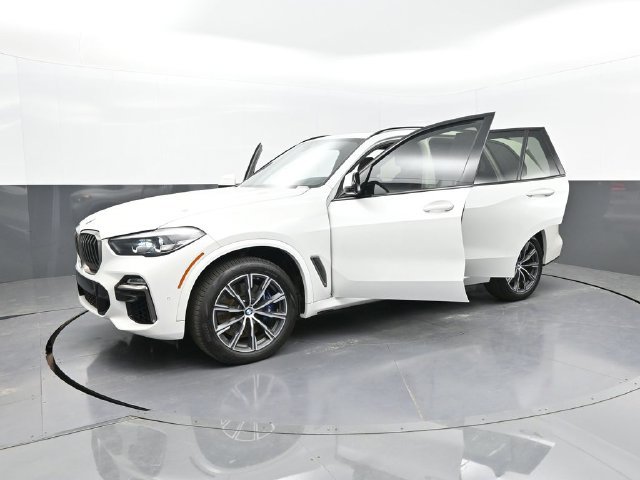 Used 2020 BMW X5 M50i w/ Premium Package AWD/4WD image 33