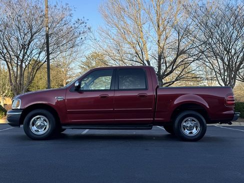 Used 2001 Ford F150 XLT image 3