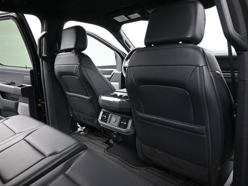 New 2025 Ford F150 Lariat w/ Equipment Group 501A Mid image 14