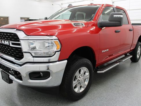 Used 2024 RAM 2500 Big Horn w/ Bed Utility Group AWD/4WD image 3
