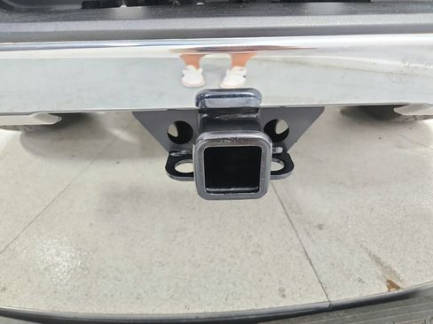 Used 2025 Chevrolet Silverado 1500 LTZ AWD/4WD image 48
