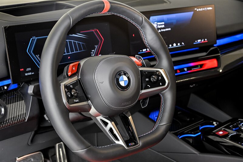 Used 2025 BMW M5 w/ Carbon Package AWD/4WD image 23