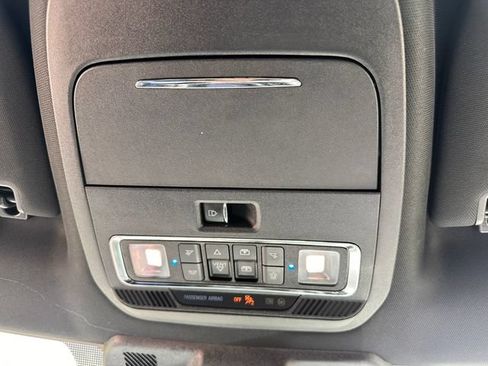 Used 2023 Ford F150 Lariat w/ Equipment Group 502A High AWD/4WD image 43