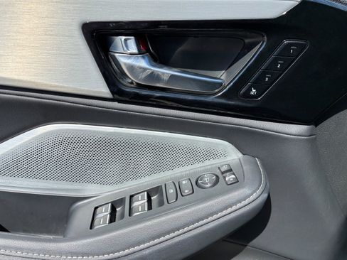 Used 2025 Acura MDX FWD w/ Technology Package image 17