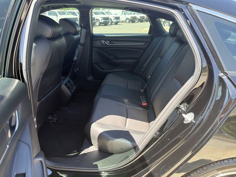 Used 2022 Honda Accord Sport image 18