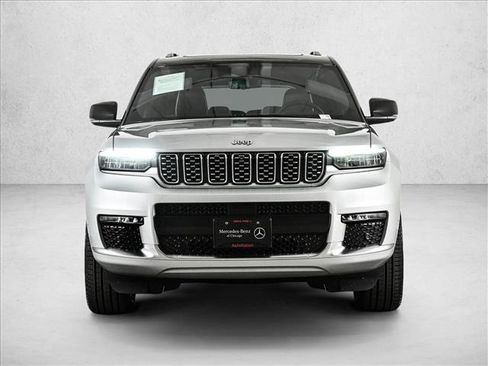 Used 2023 Jeep Grand Cherokee L Summit w/ Advanced Protech Group IV AWD/4WD image 2