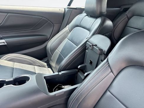 Used 2025 Ford Mustang Premium RWD image 20