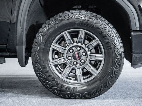 Used 2019 GMC Sierra 1500 AT4 w/ AT4 Premium Package image 17