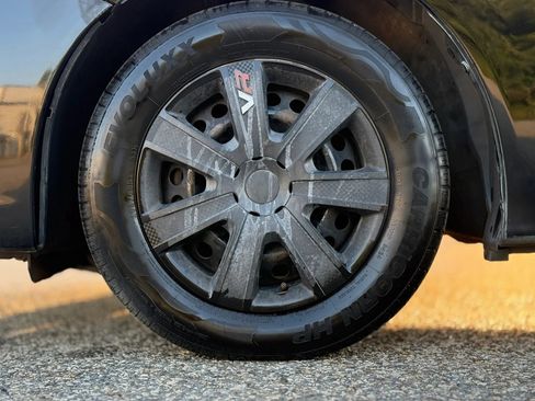 Used 2014 Honda Civic LX image 29