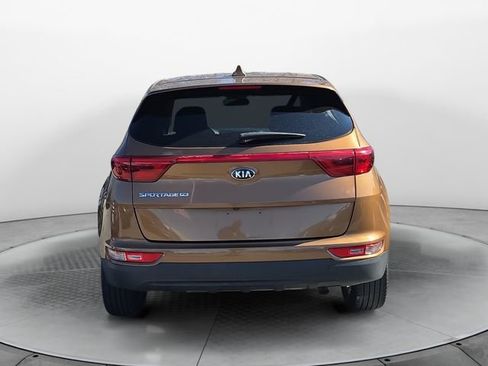 Used 2019 Kia Sportage LX image 4